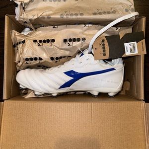 New Men’s Diadora Brasil Elite 2 LT LP12. Blue White Soccer Cleats Size 7.